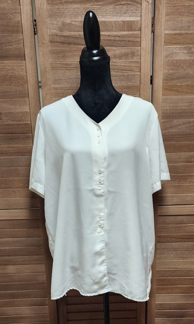Vintage 90s Bentley Women's Blouse Size 18 White Collared Cottagecore Button-Up